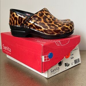 Sanita Clogs Cheetah Leopard Print